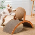 Rascador de Madera y Sisal para Gatos con Pelota Interactiva - imagen 3